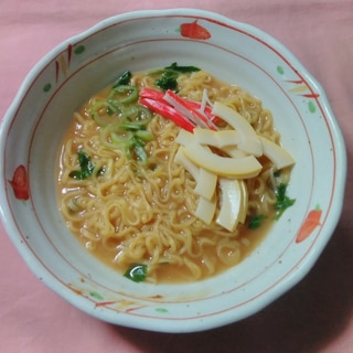 たけのことカニカマの味噌ラーメン